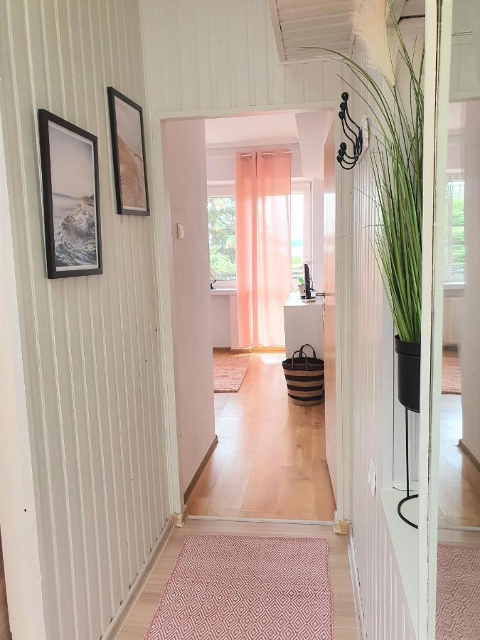 Dom Goscinny Marta - Pokoje, Apartamenty, Domki ครีนิซามอร์สกา ภายนอก รูปภาพ