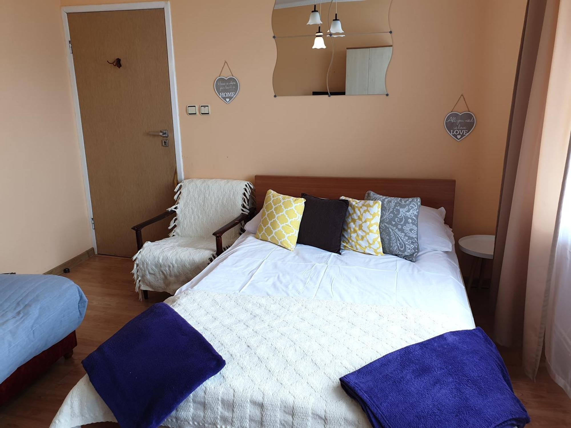 Dom Goscinny Marta - Pokoje, Apartamenty, Domki ครีนิซามอร์สกา ห้อง รูปภาพ